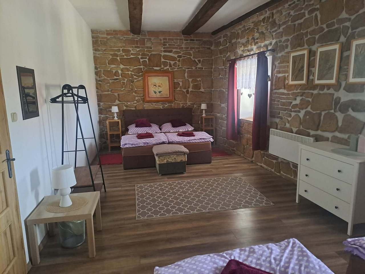 kamenna-loznice-c204-4517-1142865